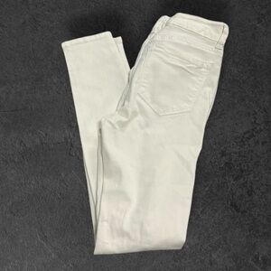 Wax Jeans Juniors Size 5 Distressed Denim White